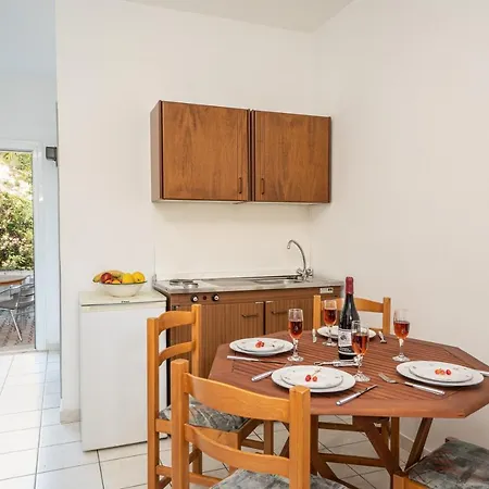 Iris Apartmán